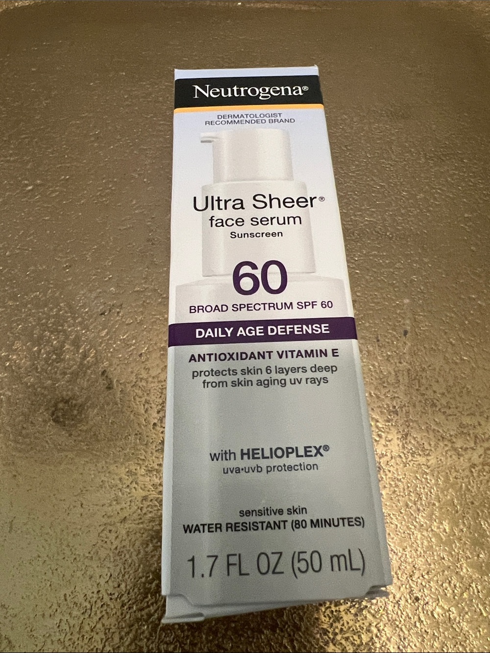 #2114**Neutrogena Ultra Sheer Face Serum Sunscreen/Broad Spectrum SPF 60.